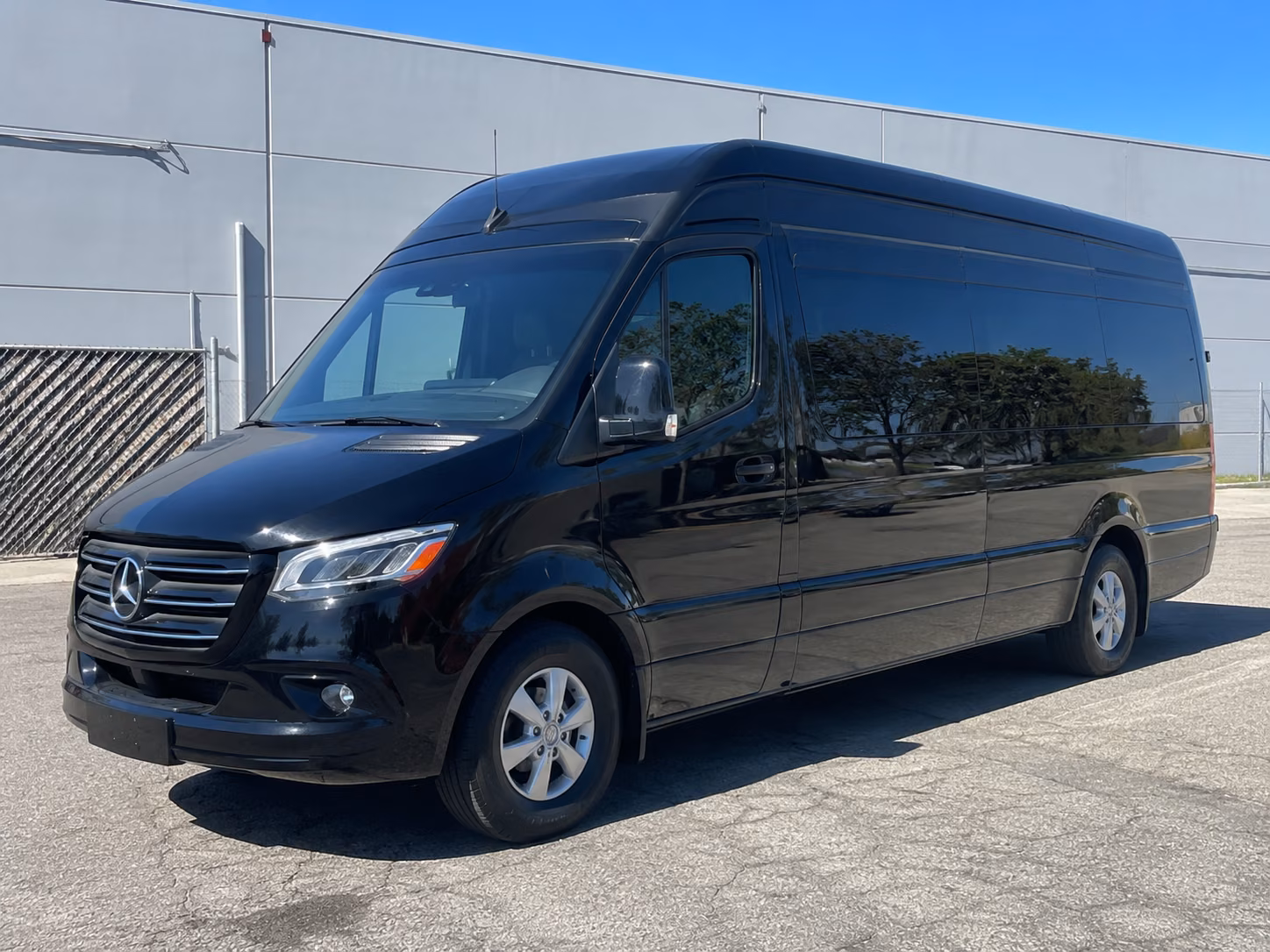 guest shuttles to juniper tree meadery and wedding venues around jonesboro